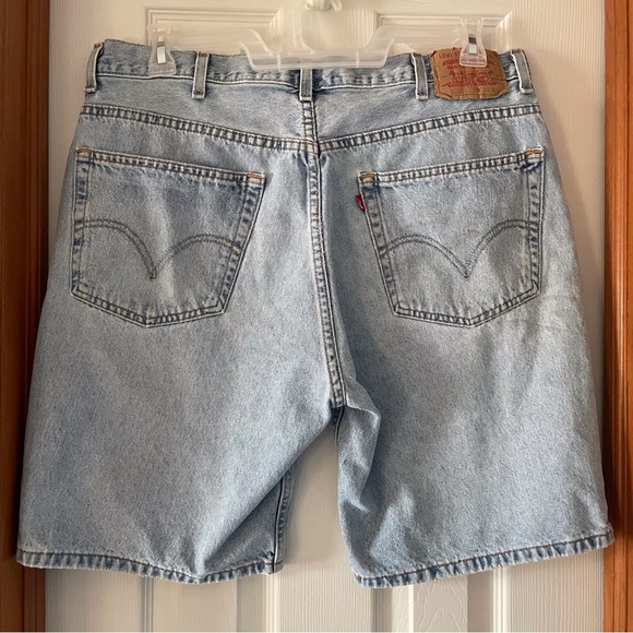 Levi's Other - Vintage 505 Levi’s Red Tab Shorts- size 38